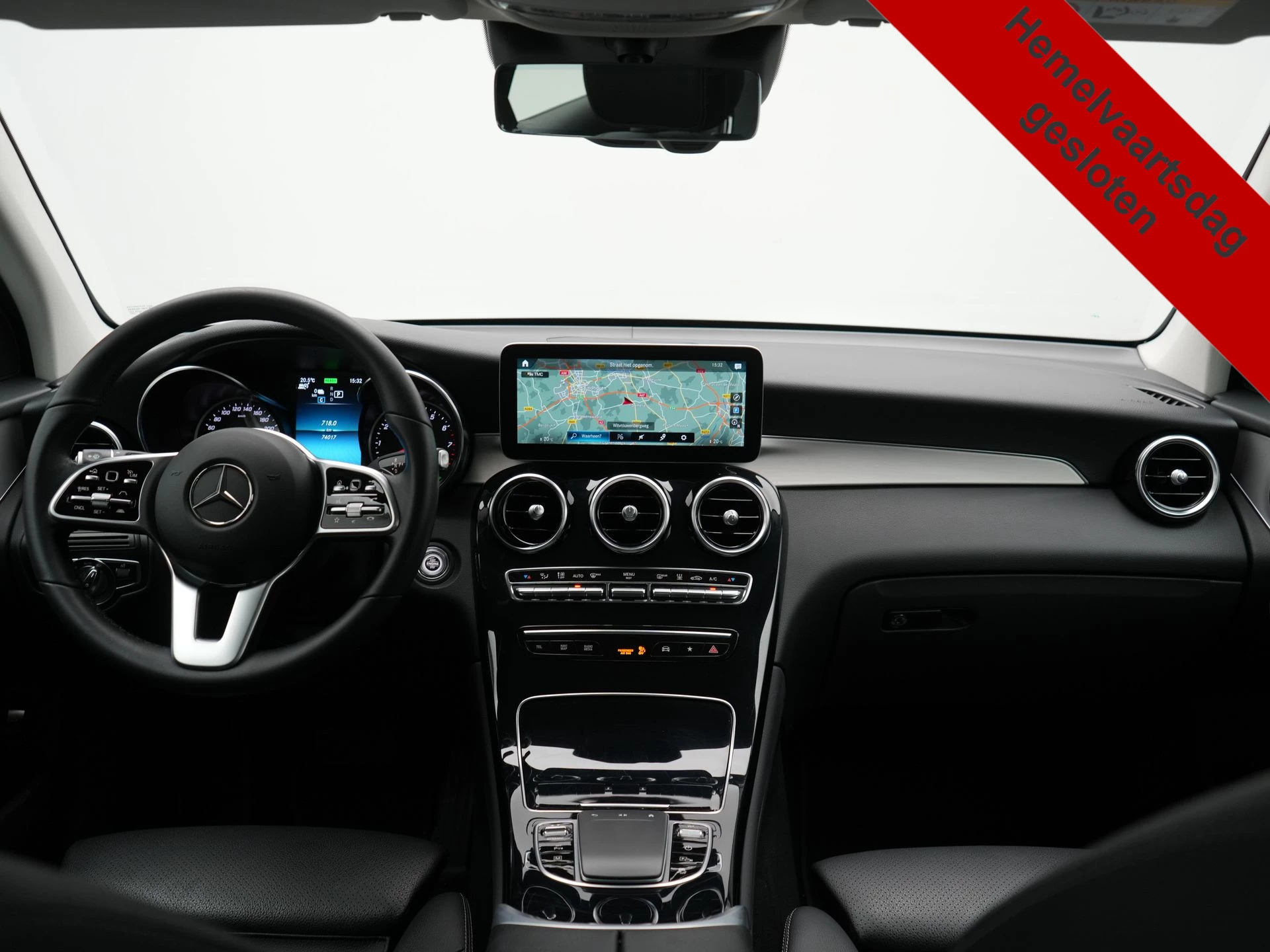 Hoofdafbeelding Mercedes-Benz GLC