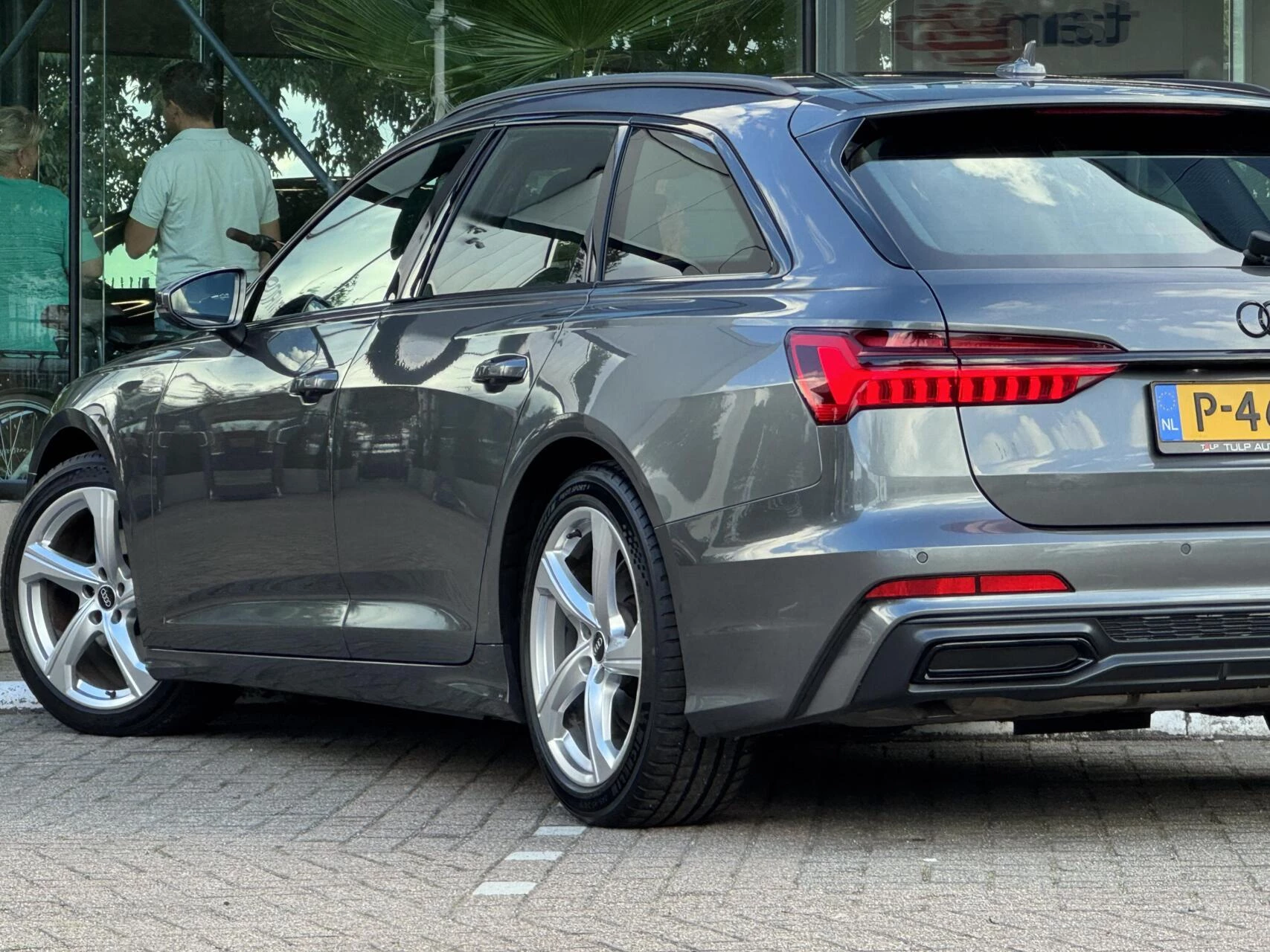 Hoofdafbeelding Audi A6