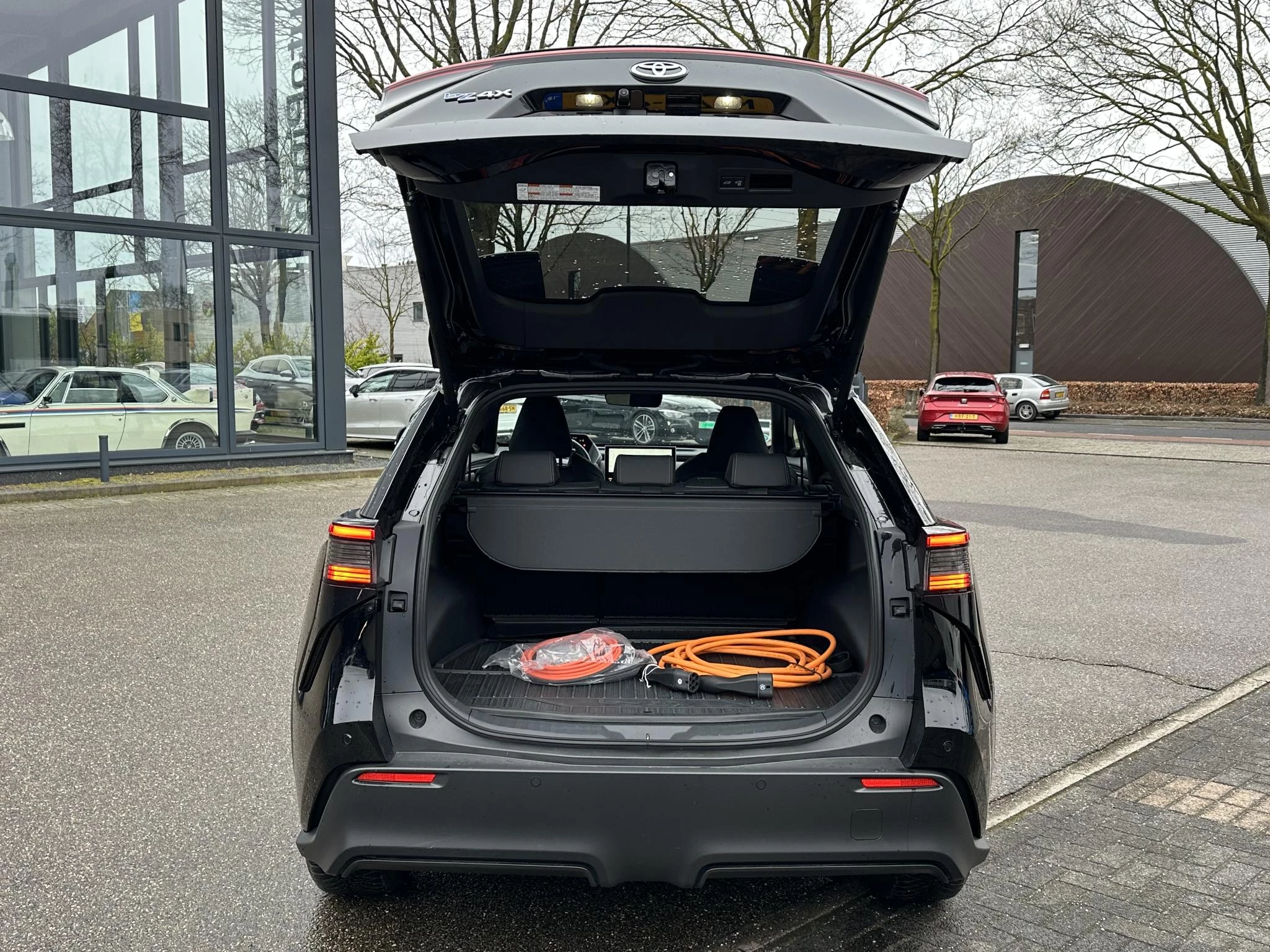 Hoofdafbeelding Toyota bZ4X