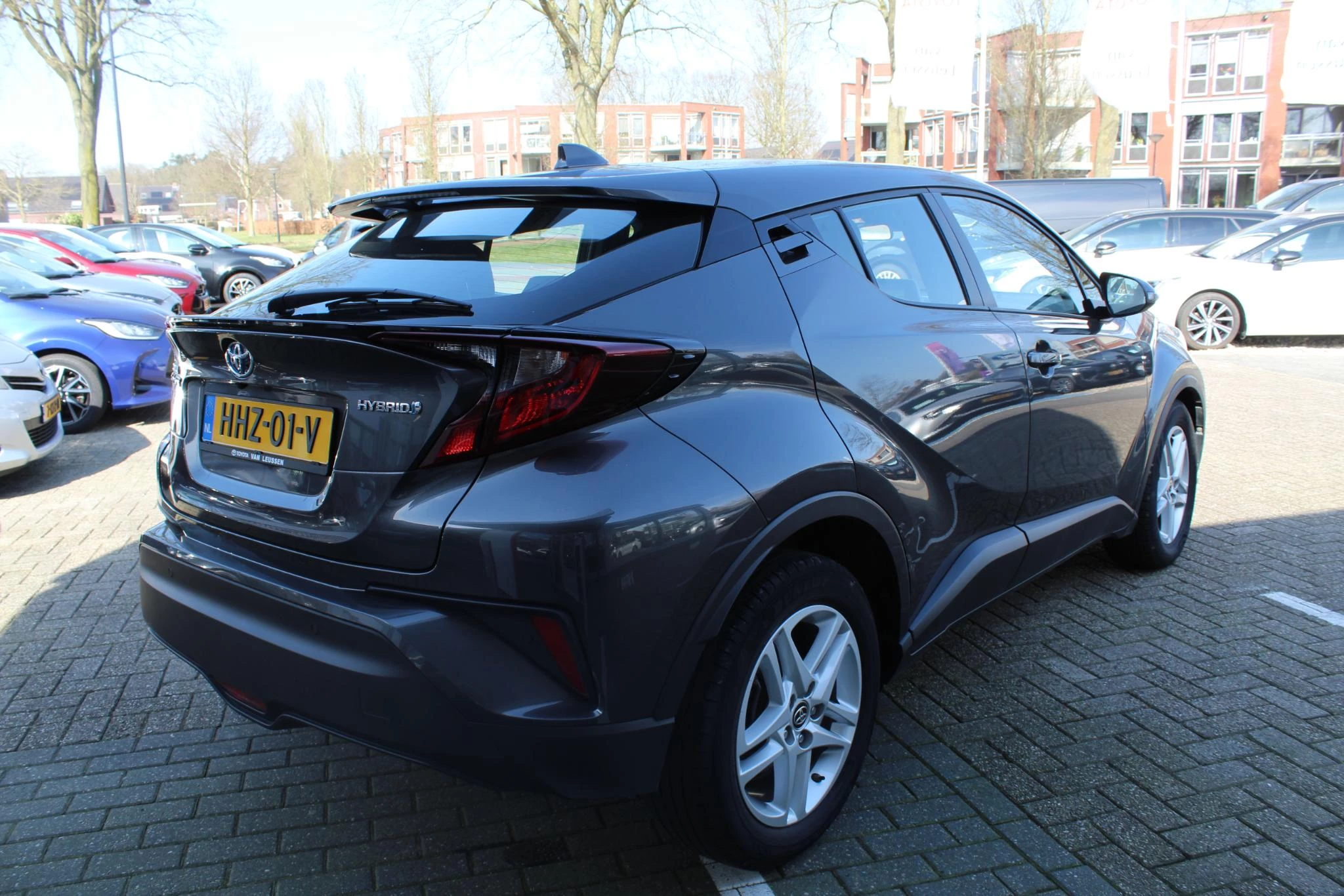 Hoofdafbeelding Toyota C-HR