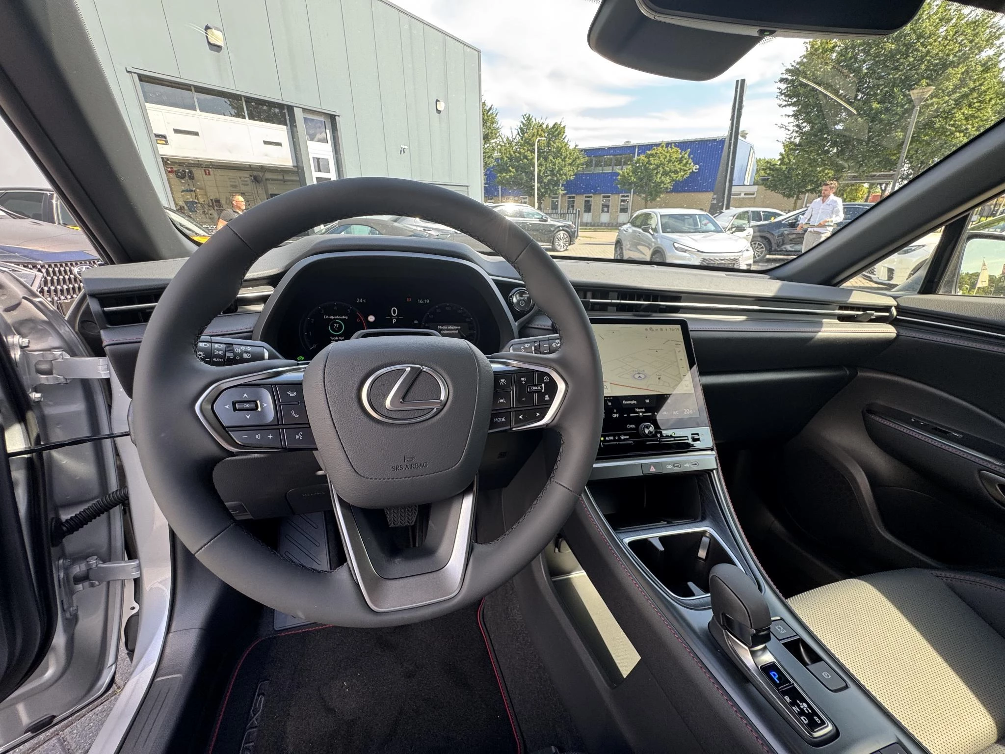 Hoofdafbeelding Lexus LBX
