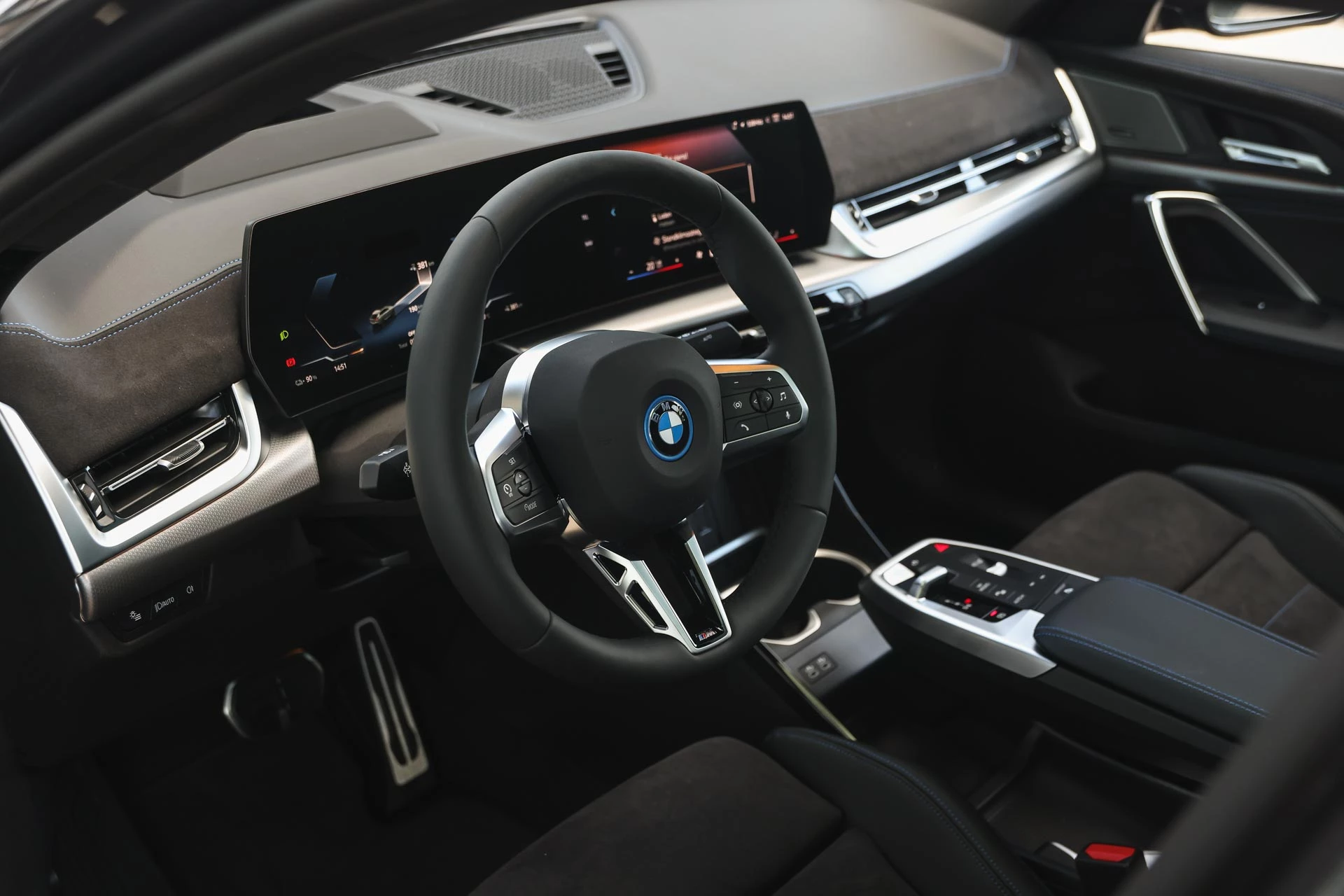 Hoofdafbeelding BMW iX2