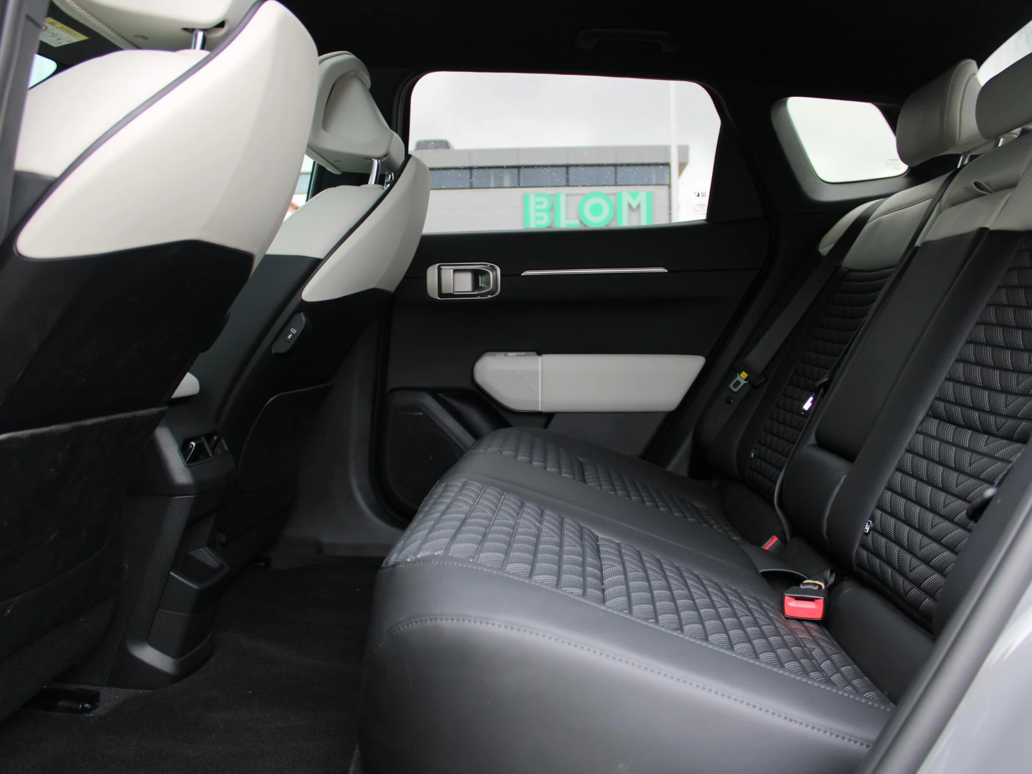 Hoofdafbeelding Kia EV4