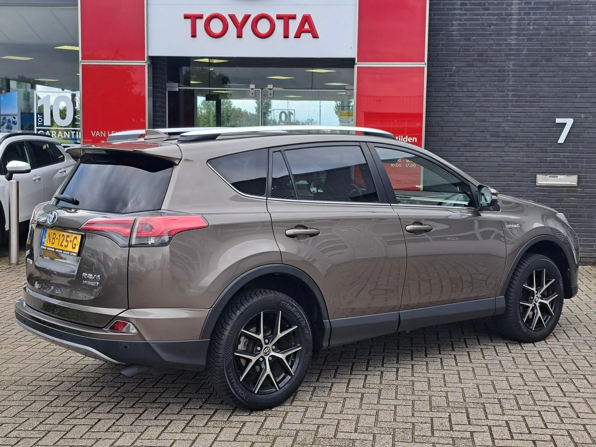 Hoofdafbeelding Toyota RAV4