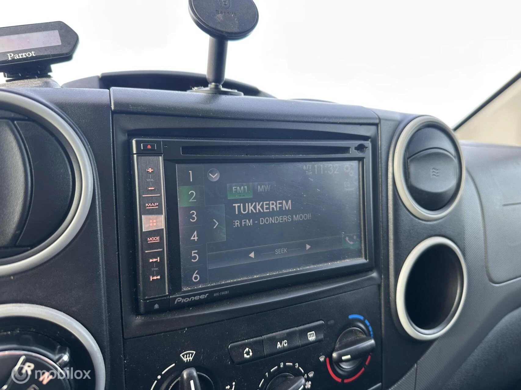 Hoofdafbeelding Peugeot Partner