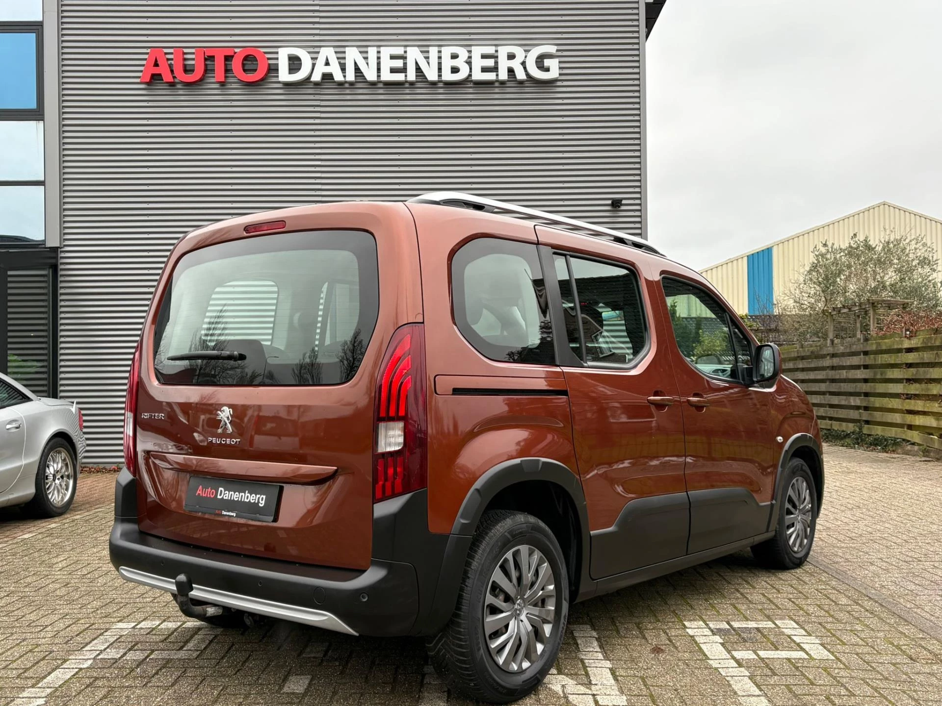 Hoofdafbeelding Peugeot Rifter