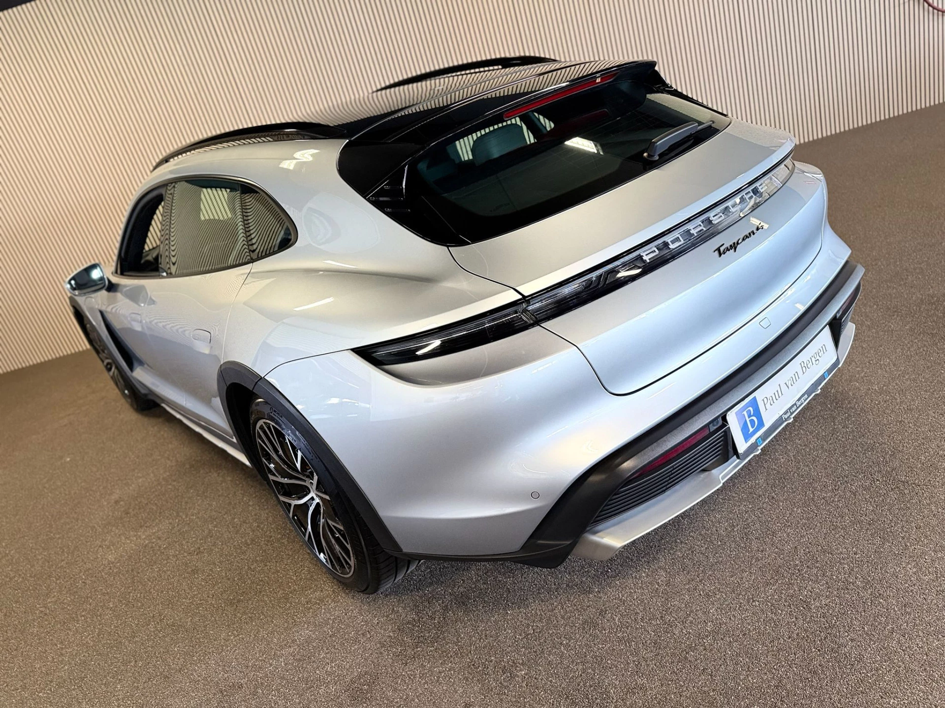 Hoofdafbeelding Porsche Taycan