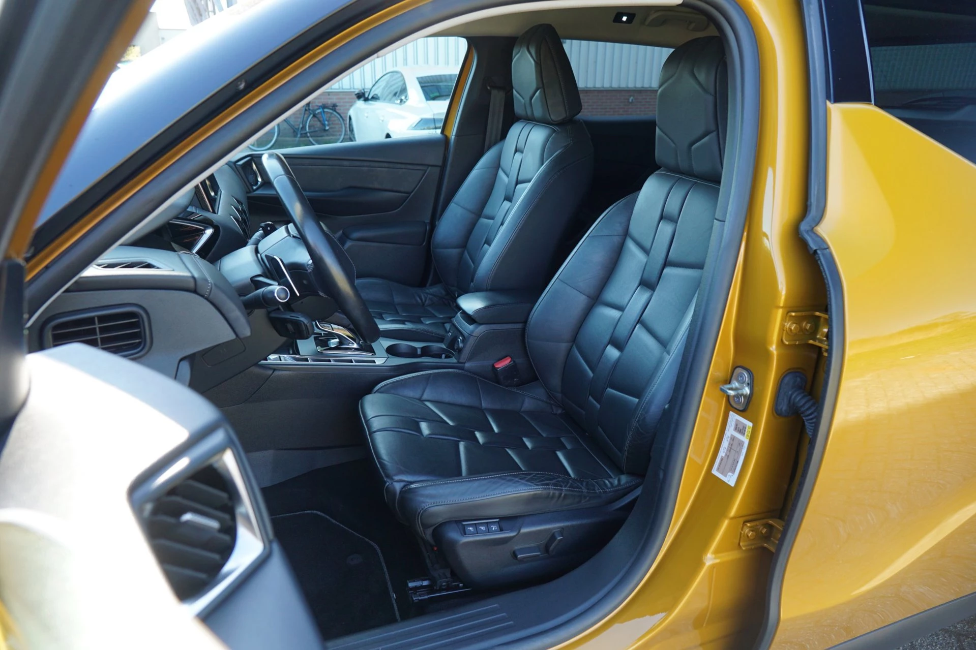 Hoofdafbeelding DS DS 3