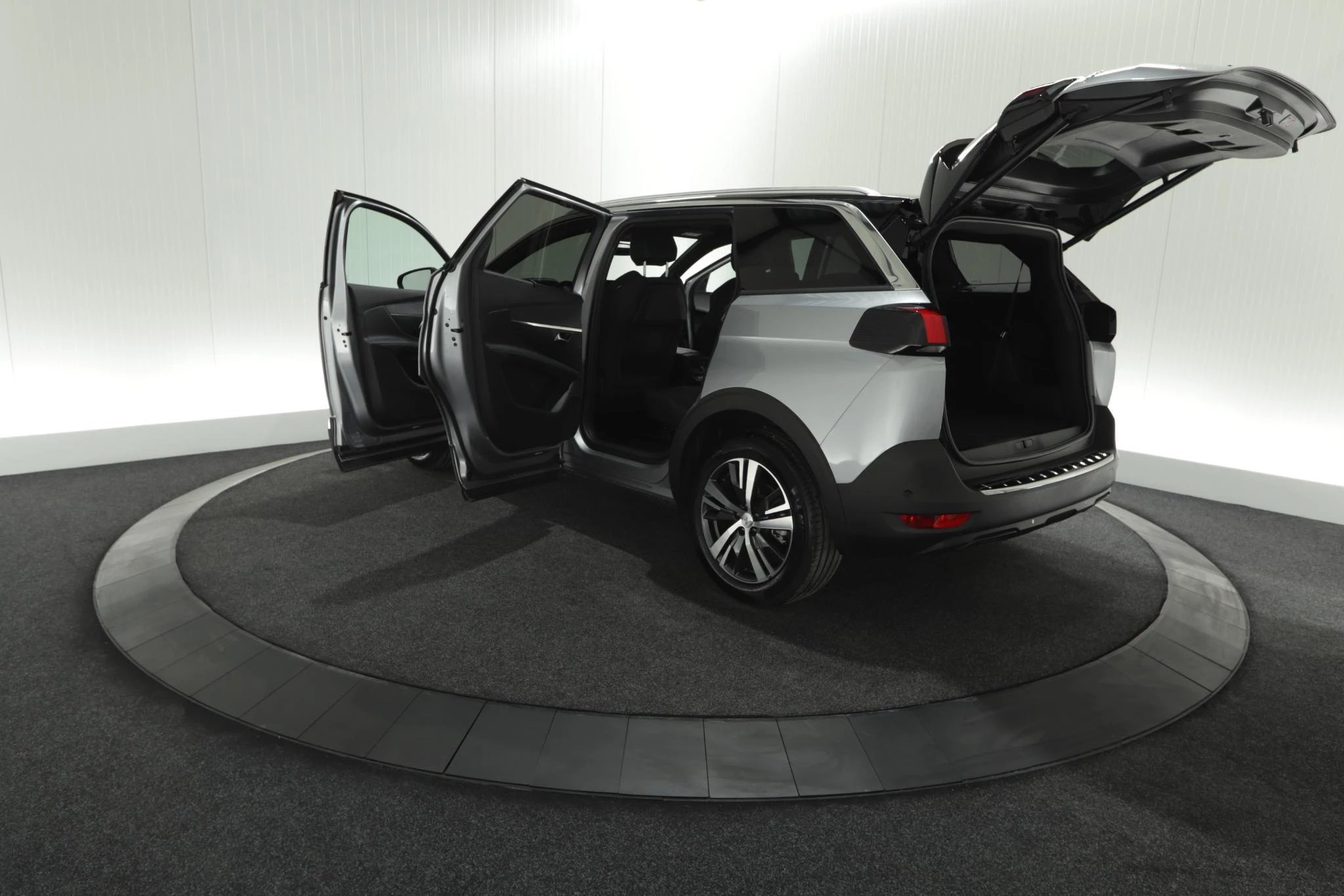 Hoofdafbeelding Peugeot 5008