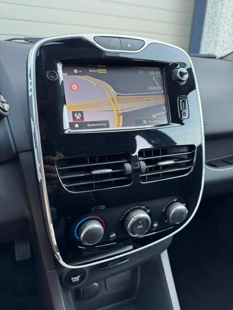 Hoofdafbeelding Renault Clio