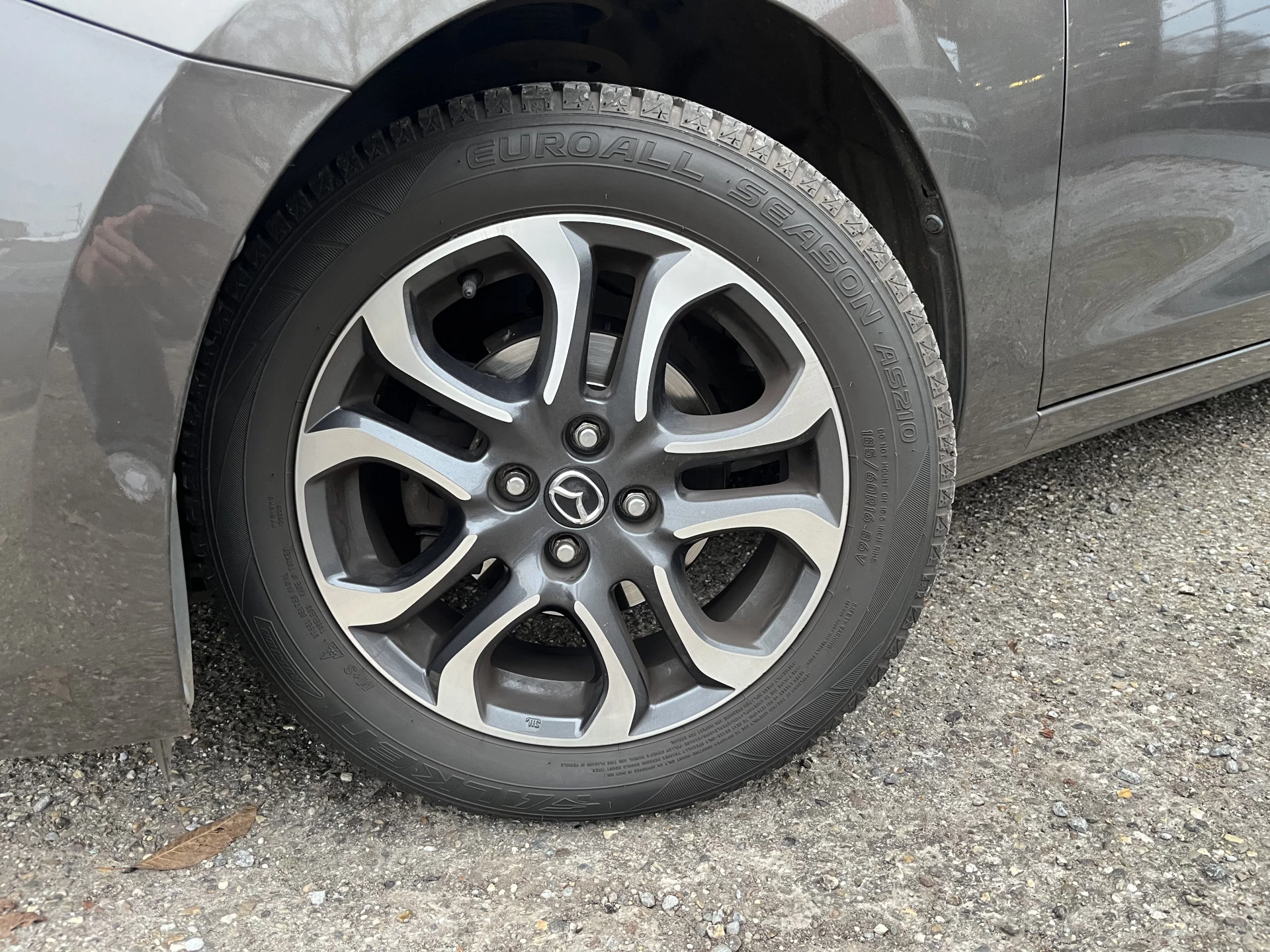 Hoofdafbeelding Mazda 2