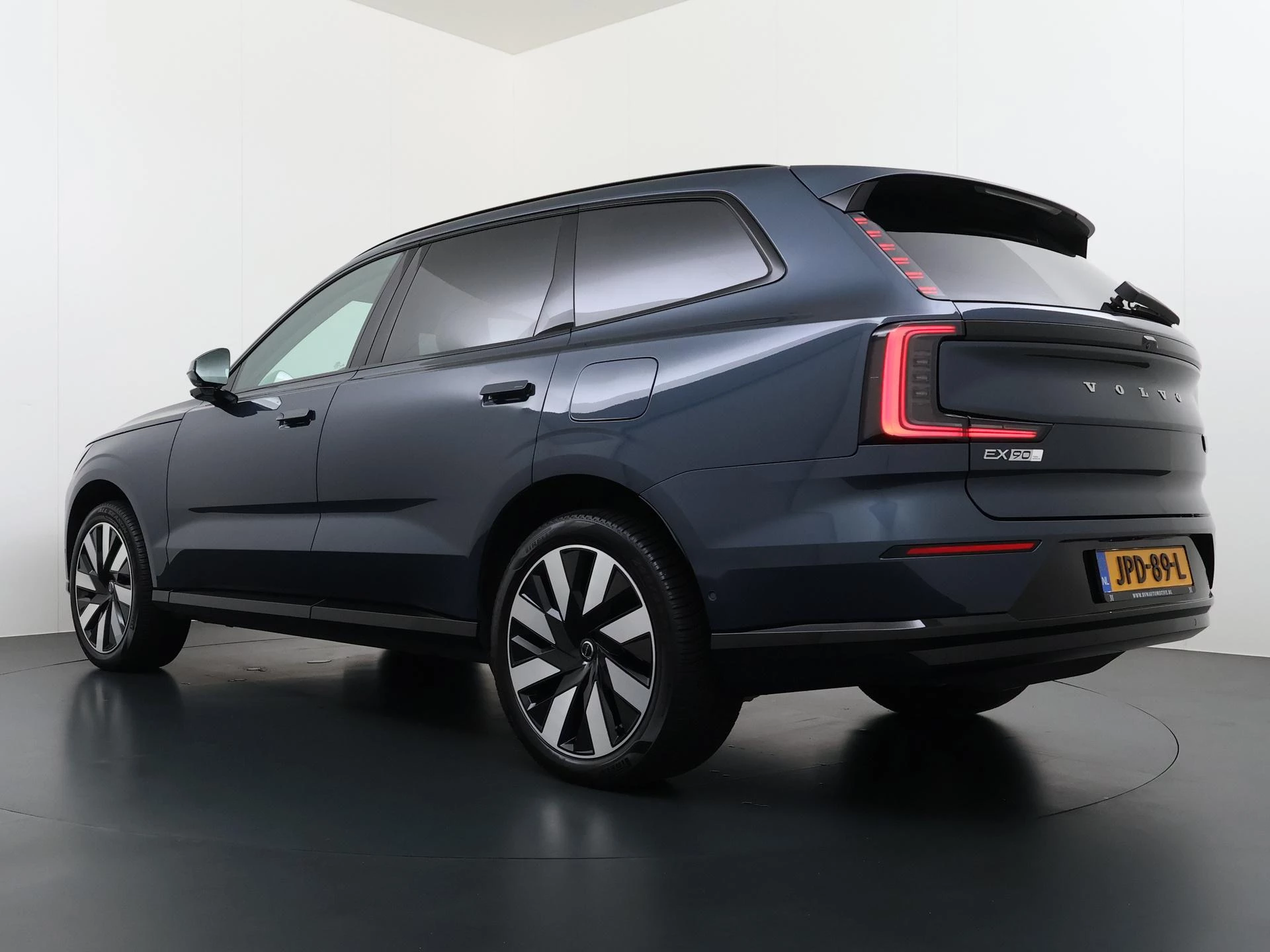 Hoofdafbeelding Volvo EX90