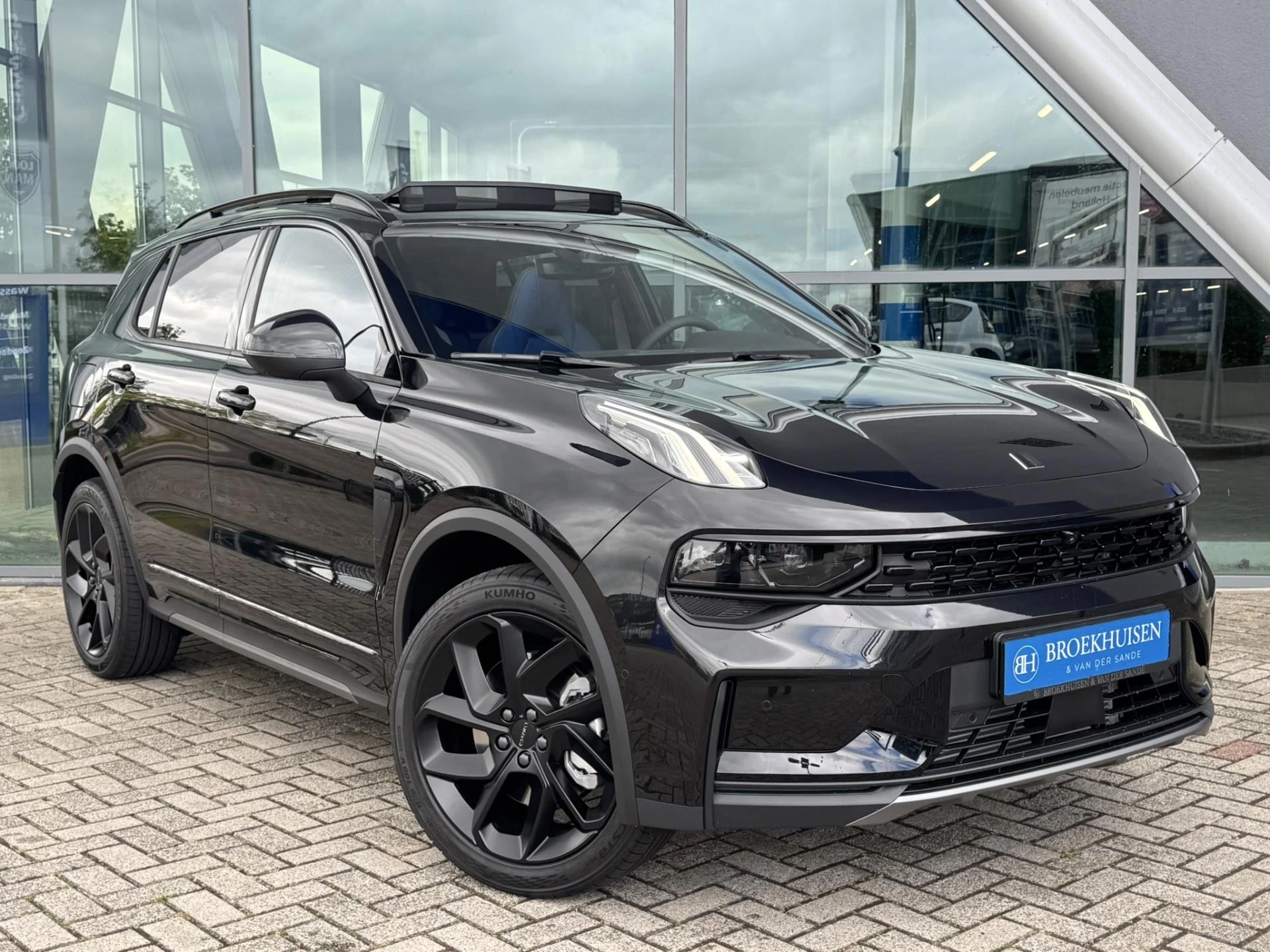 Hoofdafbeelding Lynk & Co 01