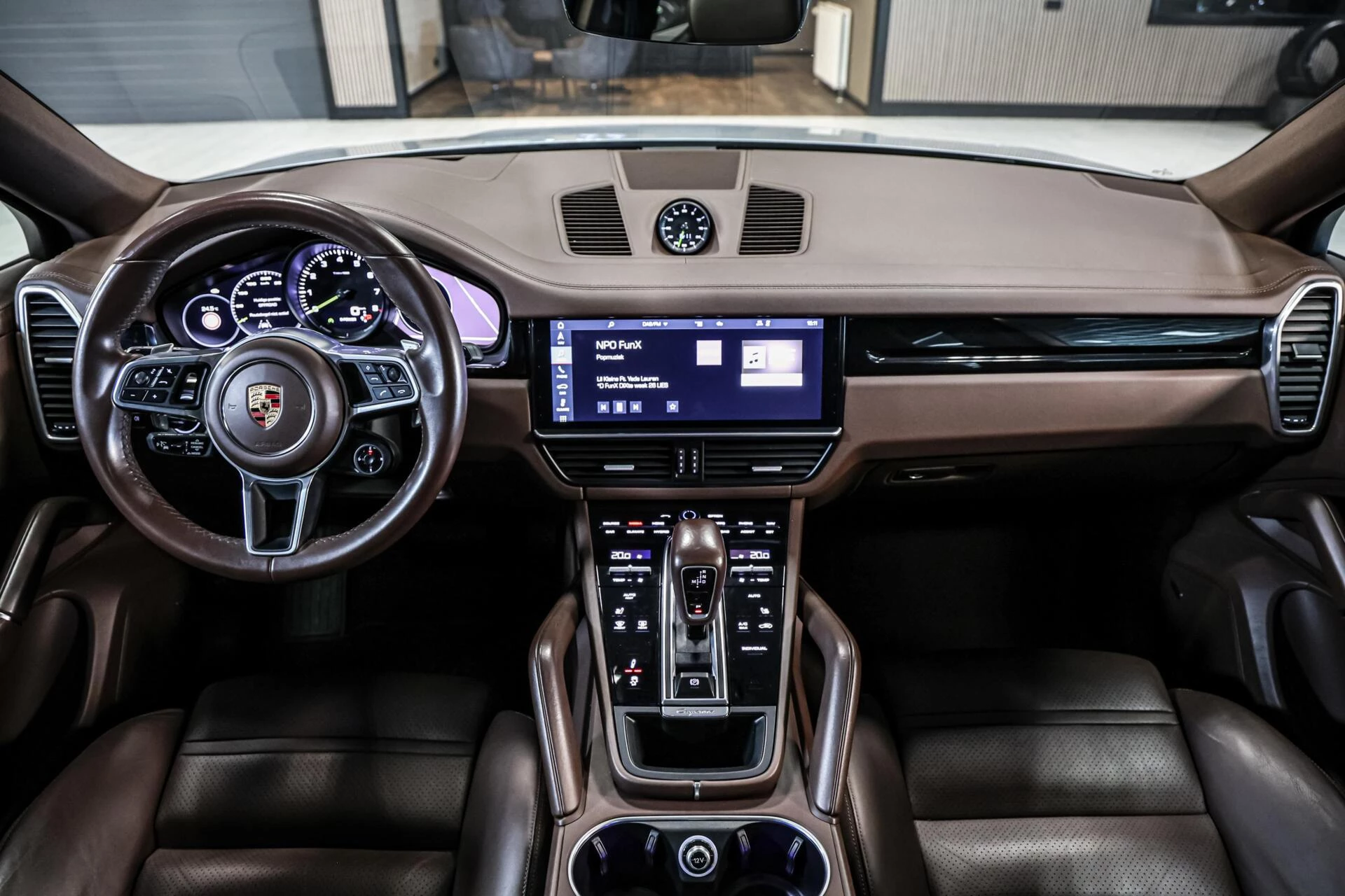 Hoofdafbeelding Porsche Cayenne