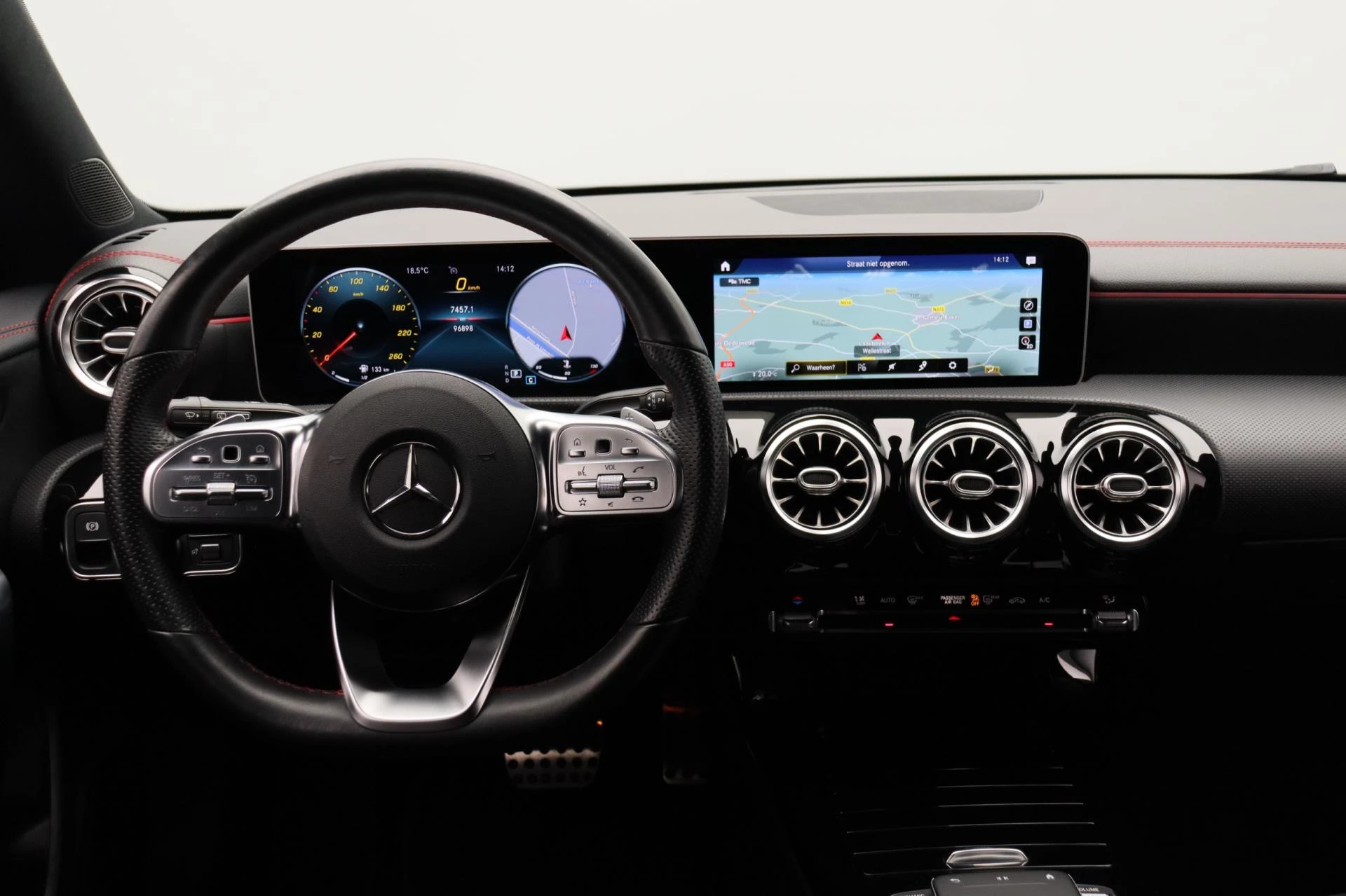 Hoofdafbeelding Mercedes-Benz CLA