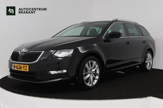 Skoda Octavia Combi 1.5 TSI Greentech Business Edition (STOELVERWARMING, AUTOMAAT, CRUISE CONTROL, PARKEERSENSOREN, CARPLAY NAVI)