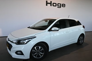 Hoofdafbeelding Hyundai i20 Hyundai i20 1.0 T-GDI Comfort Clima Carplay Navigatie Cruise Control 1e Eigenaar Rijklaarprijs Inruil Mogelijk!
