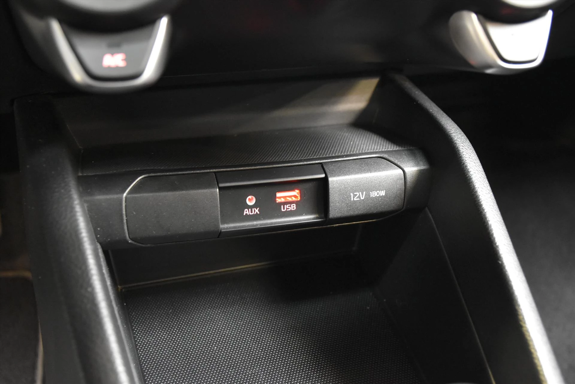 Hoofdafbeelding Kia Stonic