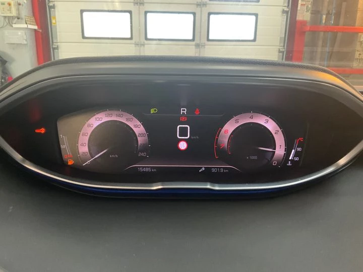 Hoofdafbeelding Peugeot 5008