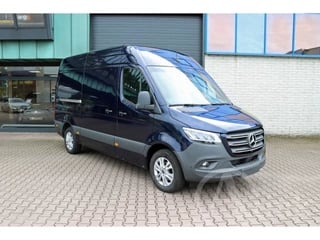 Mercedes-Benz Sprinter 319 CDI L2H2 BPM vrij 360° ALARM KL3 DISTRONIC MBUX10 LED 9G-TRONIC PDC 3.5T AHW COMPLEET