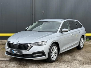 Skoda Octavia Combi 1.0 e-TSI Ambition TREKHAAK | AUTOMAAT