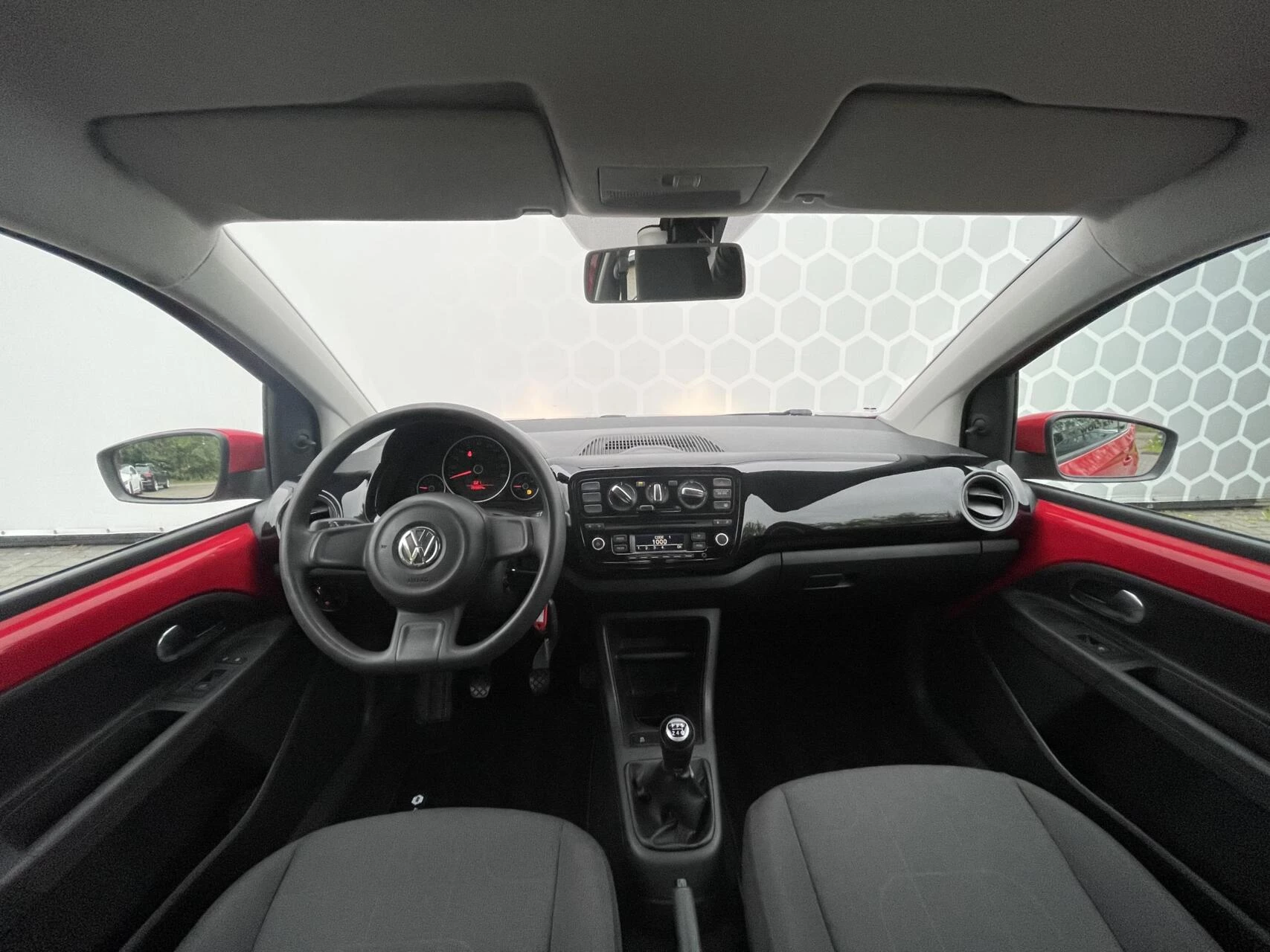 Hoofdafbeelding Volkswagen up!