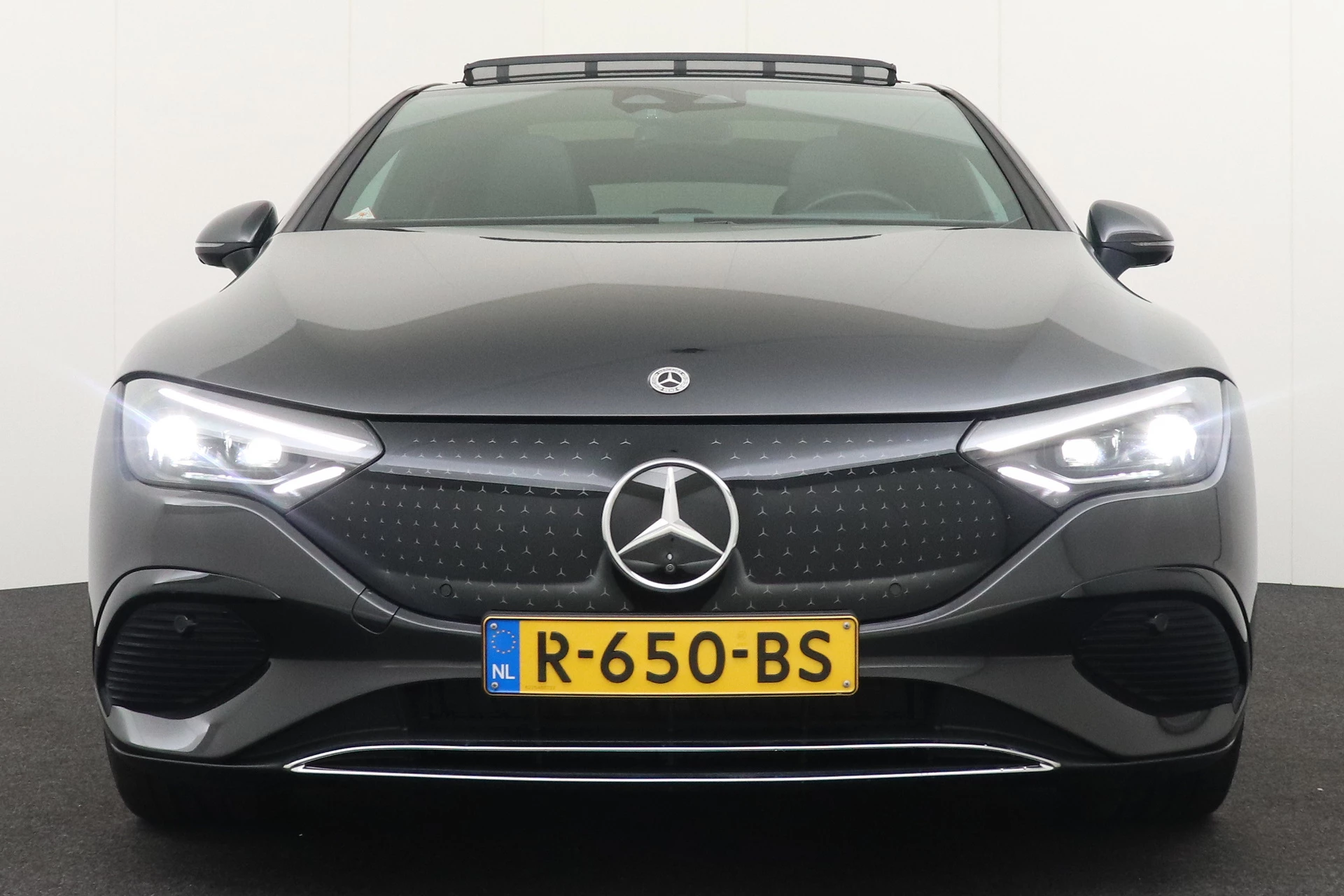 Hoofdafbeelding Mercedes-Benz EQE