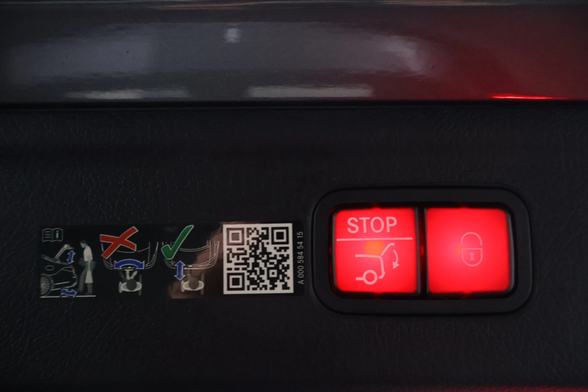 Hoofdafbeelding Mercedes-Benz EQE