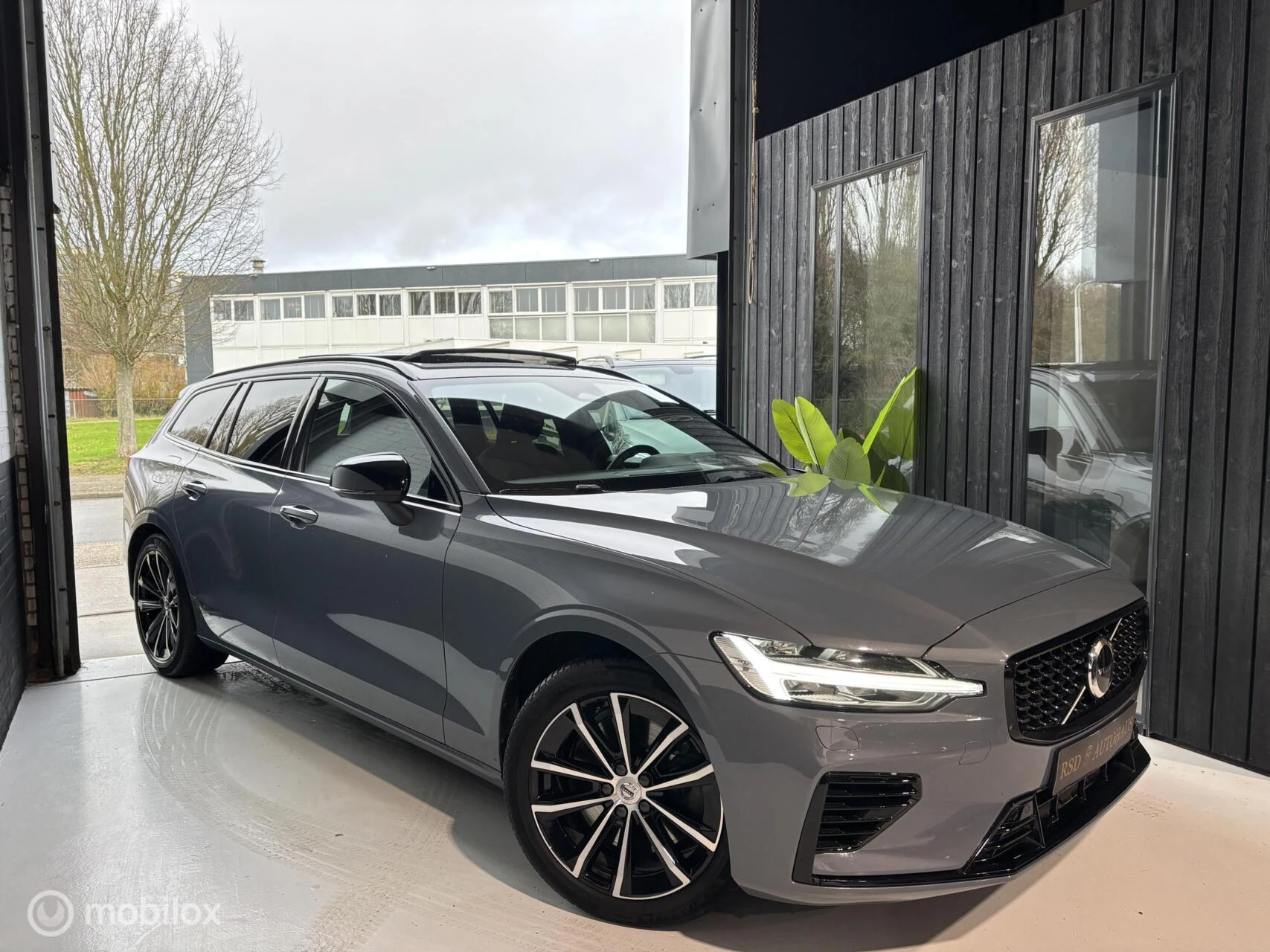 Hoofdafbeelding Volvo V60