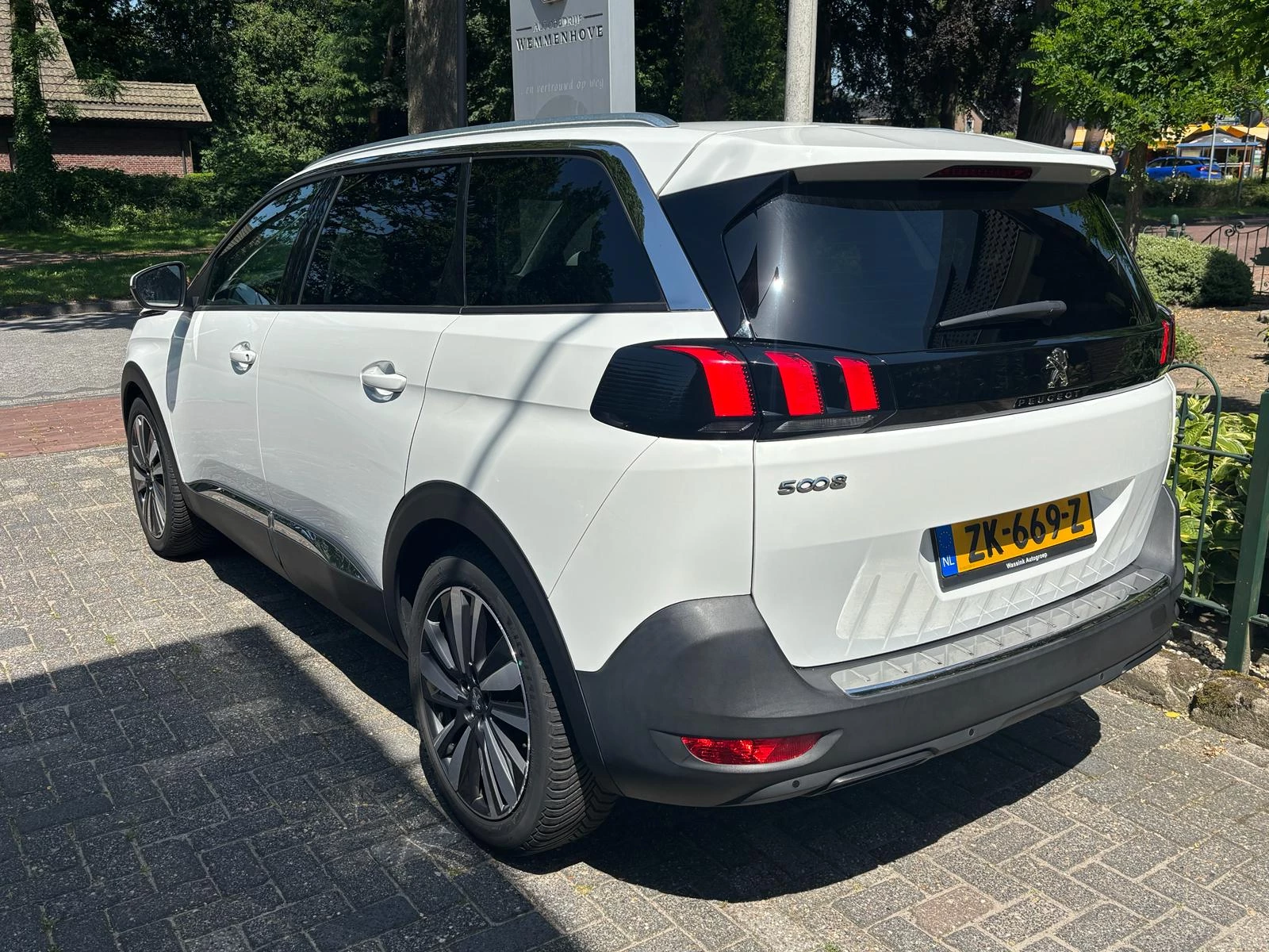 Hoofdafbeelding Peugeot 5008