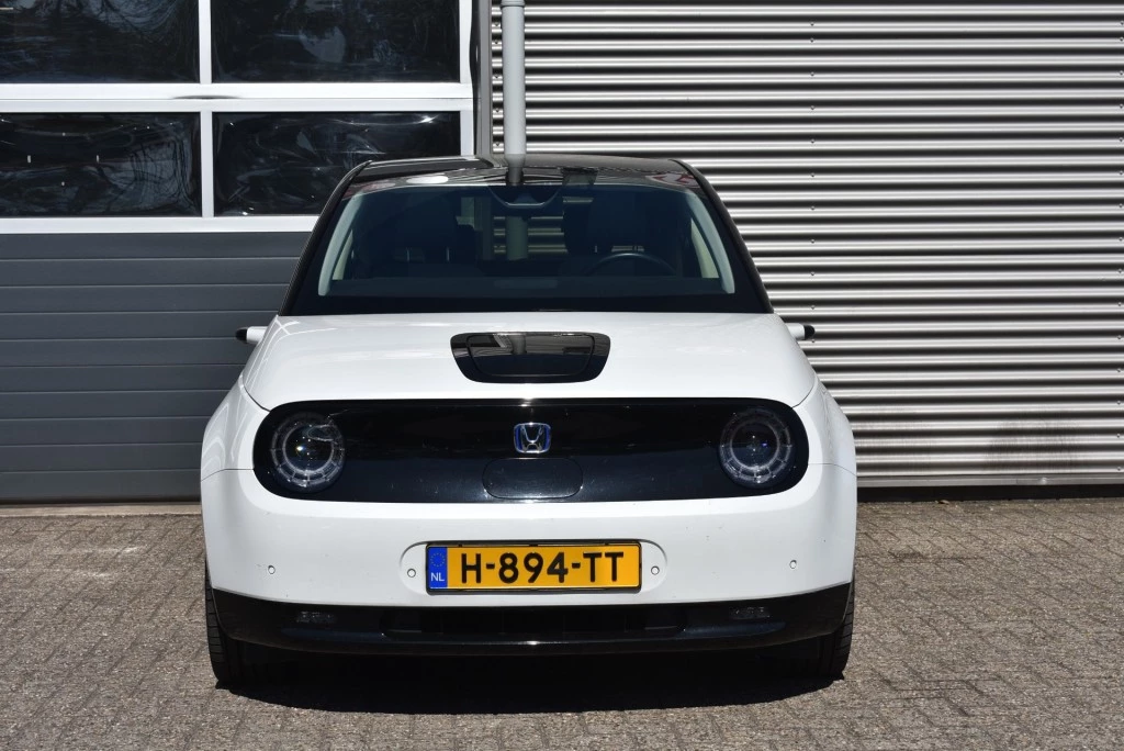 Hoofdafbeelding Honda e