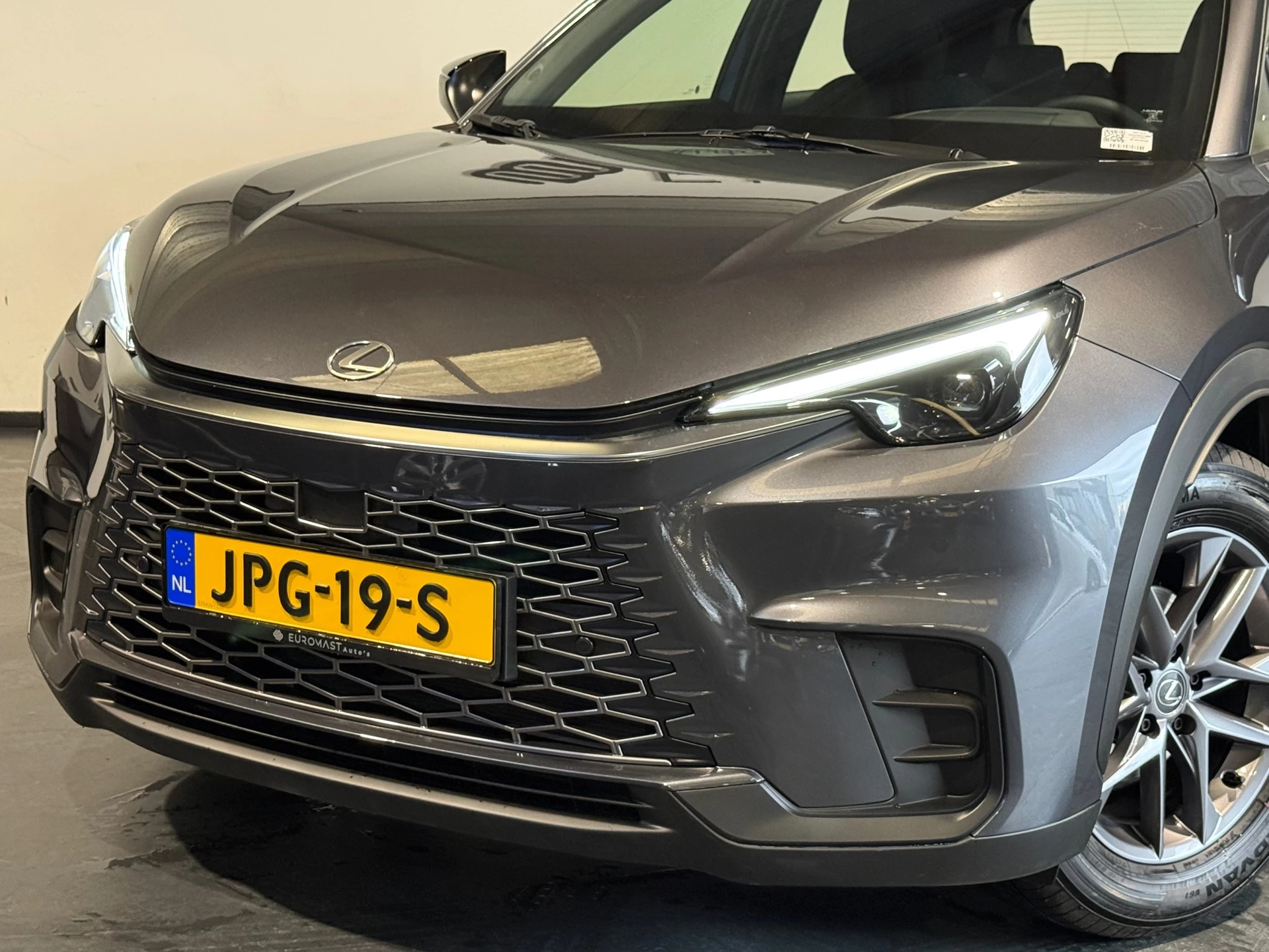 Hoofdafbeelding Lexus LBX