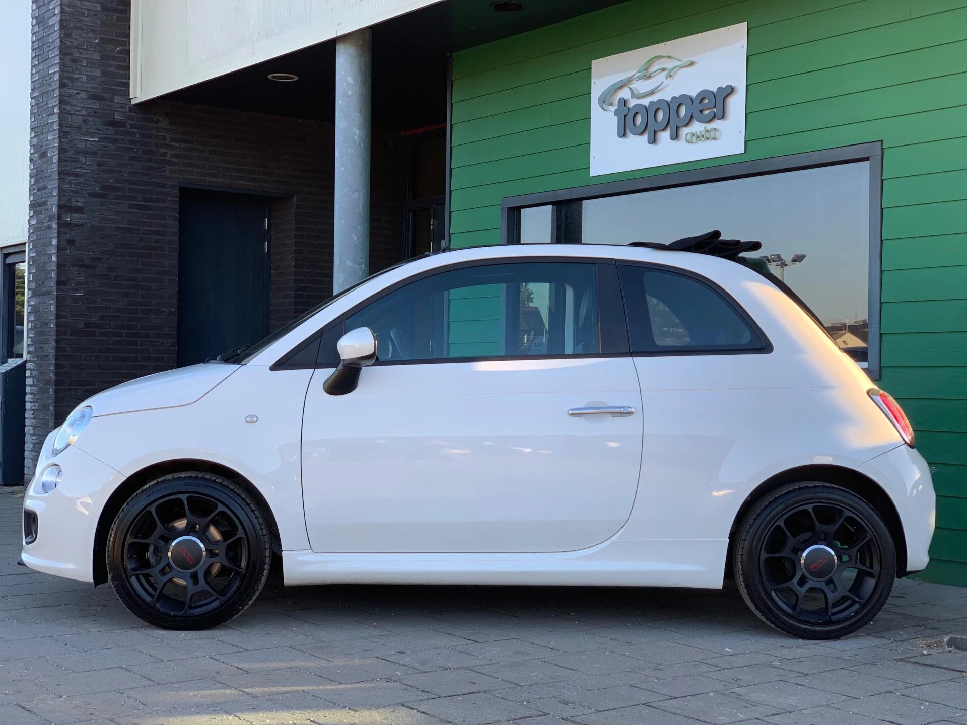 Hoofdafbeelding Fiat 500C