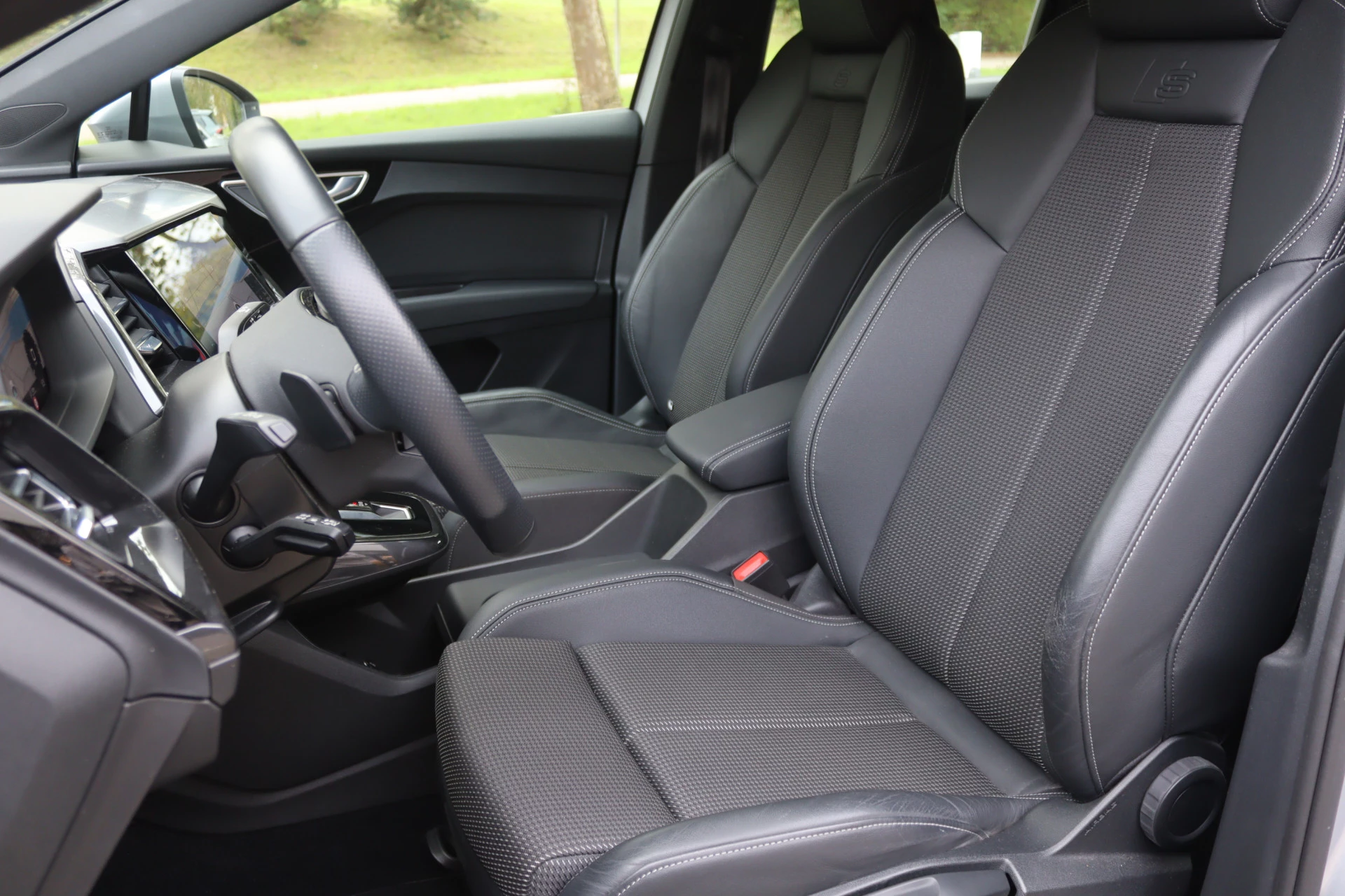 Hoofdafbeelding Audi Q4 e-tron