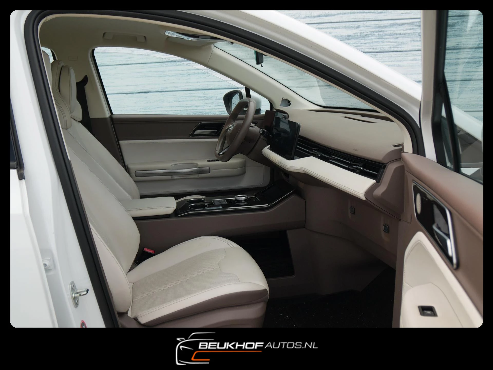 Hoofdafbeelding Aiways U5