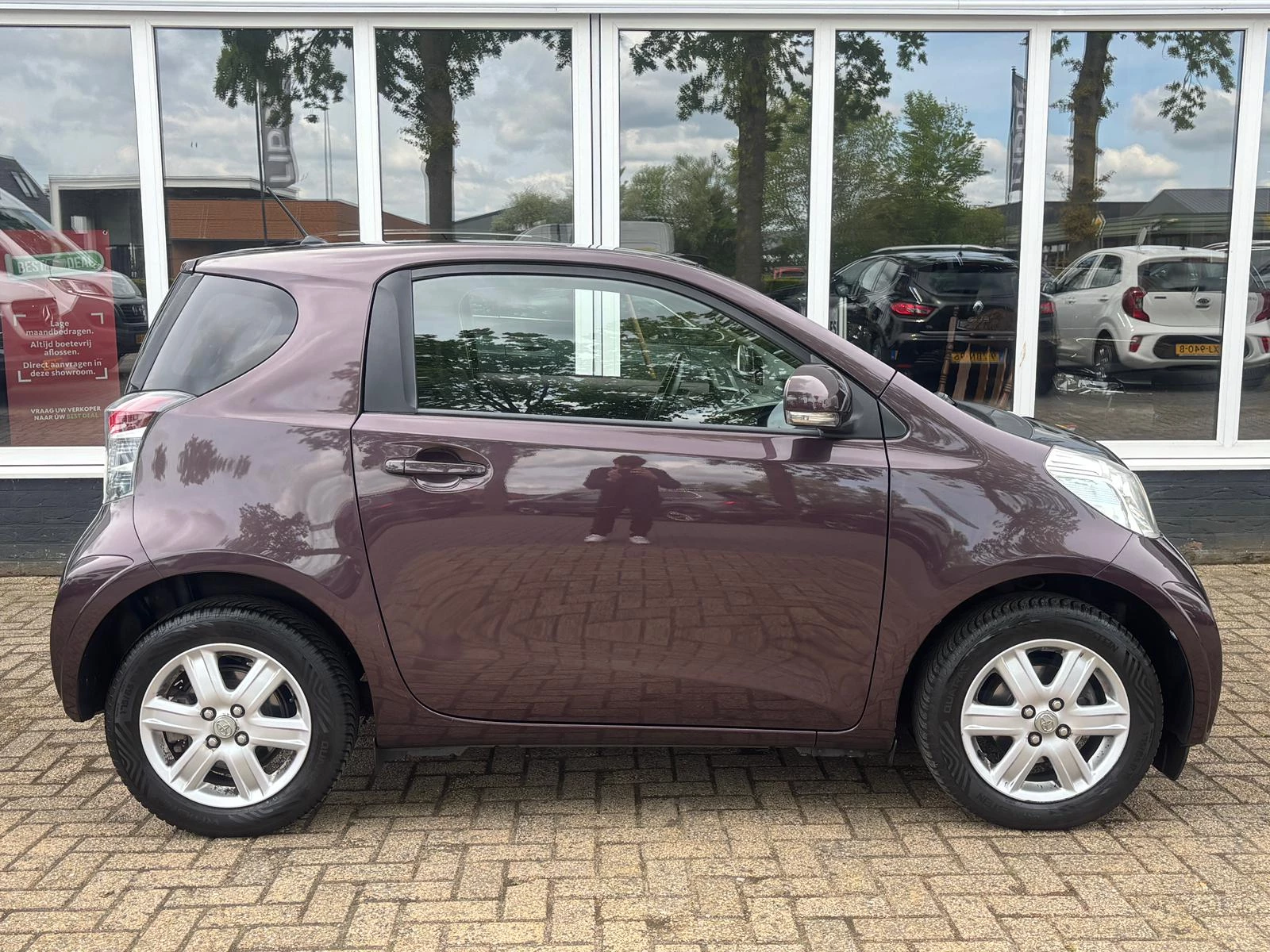 Hoofdafbeelding Toyota iQ