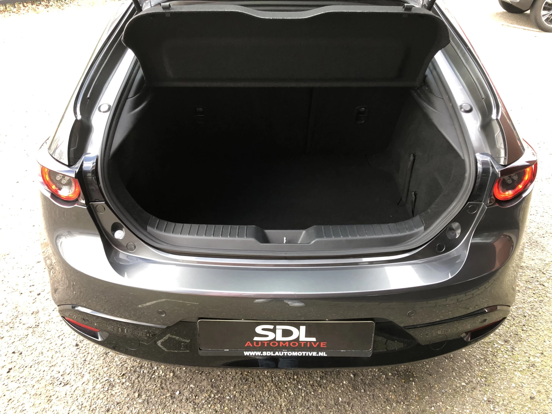 Hoofdafbeelding Mazda 3