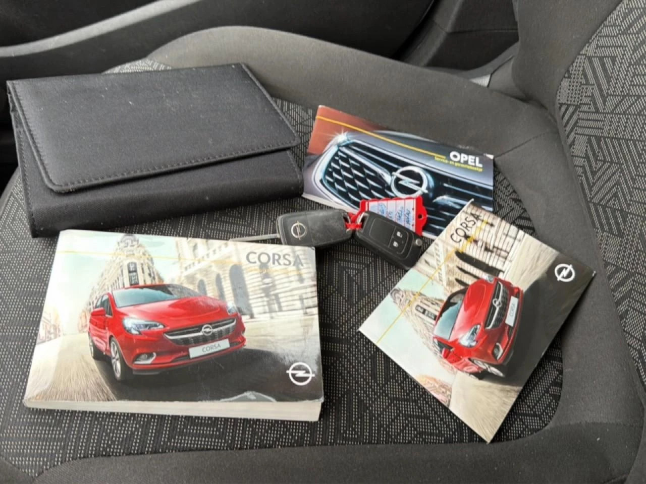 Hoofdafbeelding Opel Corsa