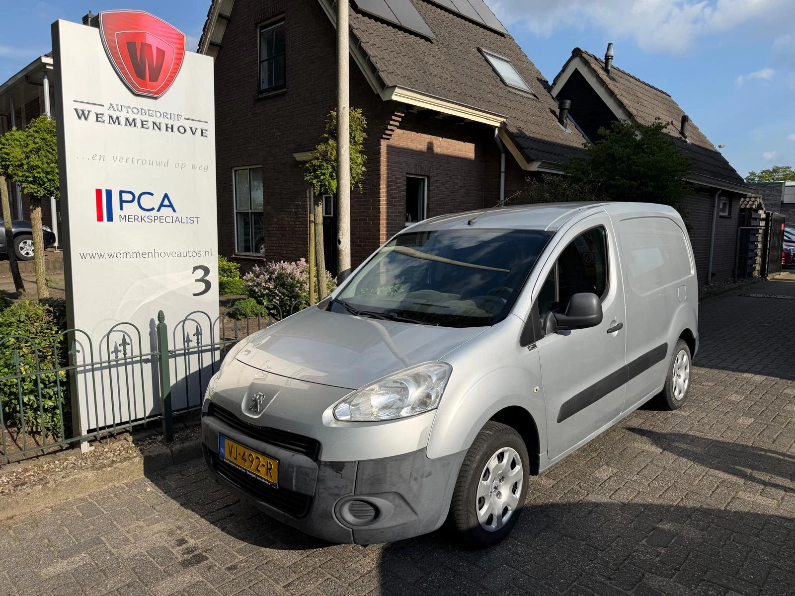 Hoofdafbeelding Peugeot Partner