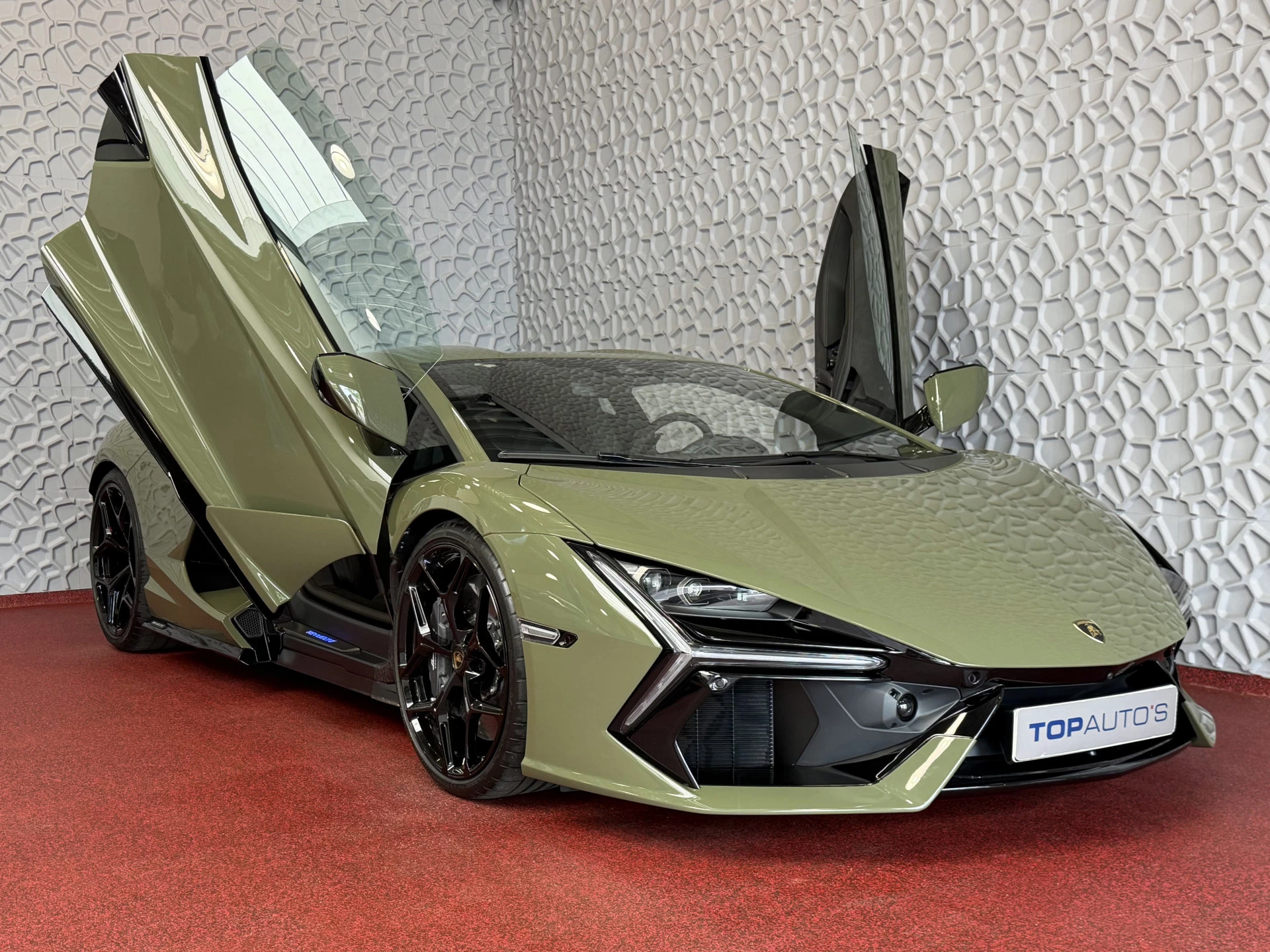 Hoofdafbeelding Lamborghini Revuelto