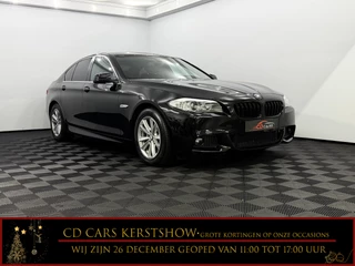 BMW 5 Serie 520i High Executive Leder, Navi, Parkeersensoren, Keyless start, Memory stoelen, Elektrische stoelen, Cruise control