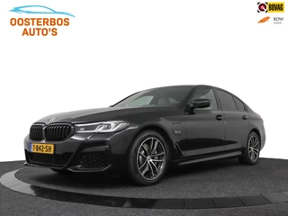 Hoofdafbeelding BMW 5 Serie BMW 5-serie 520e M-Sport - Navi/Leder/Memory/Shadowline
