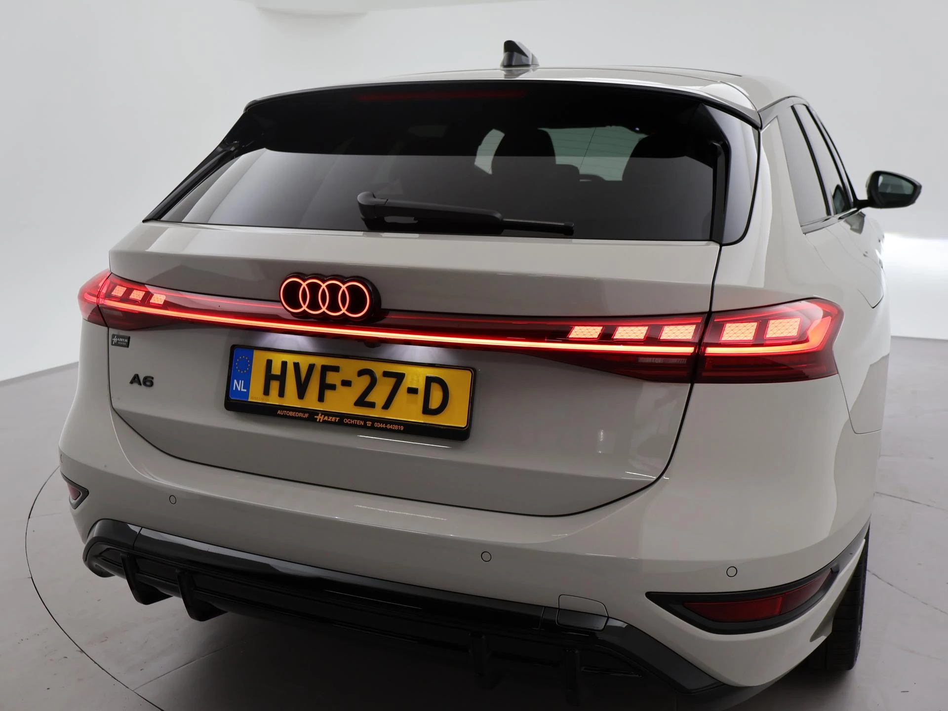 Hoofdafbeelding Audi A6 Avant e-tron