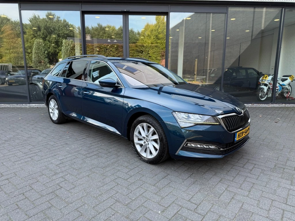 Hoofdafbeelding Škoda Superb