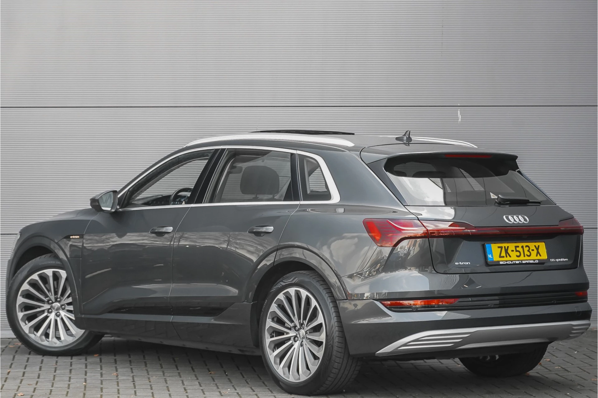 Hoofdafbeelding Audi e-tron