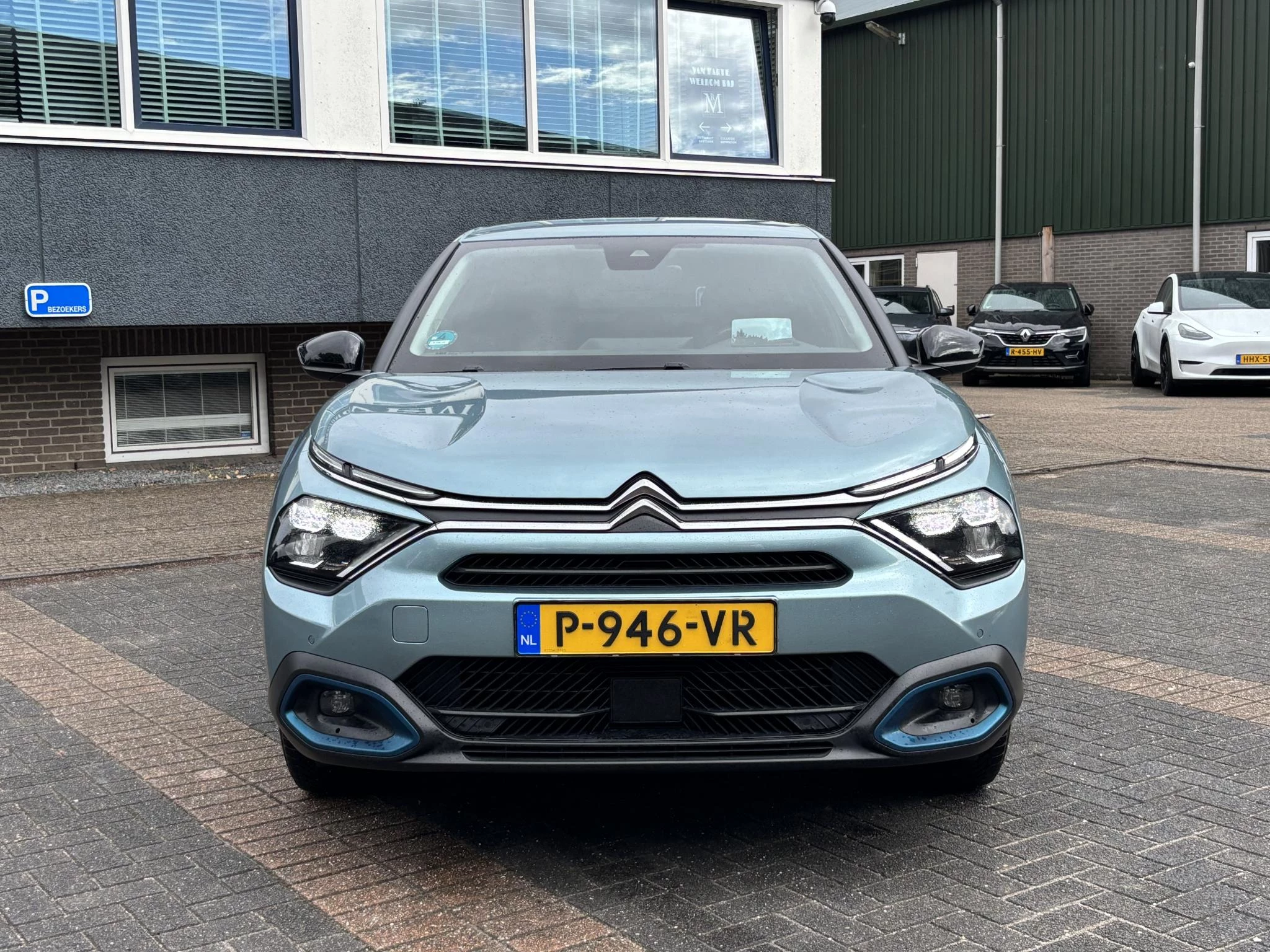 Hoofdafbeelding Citroën ë-C4