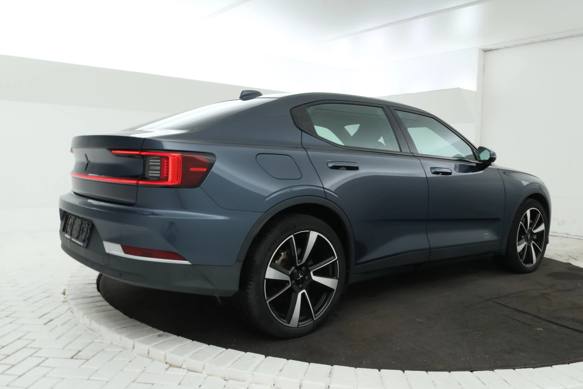 Hoofdafbeelding Polestar 2