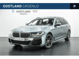 BMW 5 Serie Touring 520i High Executive M Sport Automaat / Panoramadak / Trekhaak / Laserlight / Head-Up / M Sportonderstel / Live Cockpit Professional
