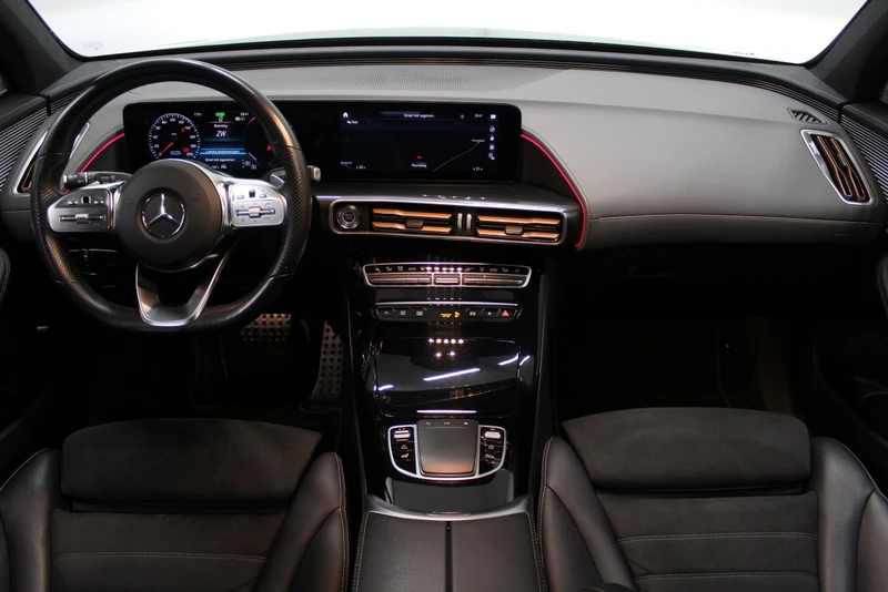 Hoofdafbeelding Mercedes-Benz EQC