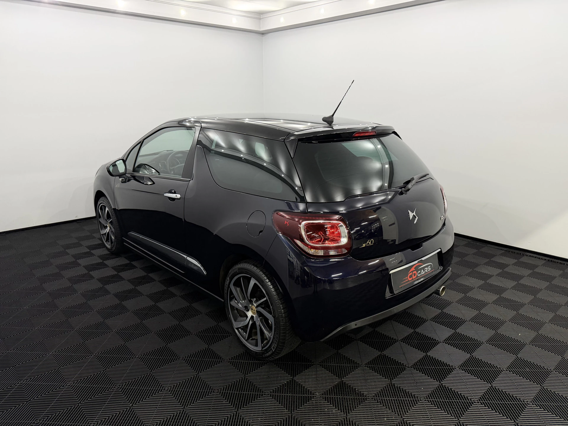 Hoofdafbeelding DS DS 3